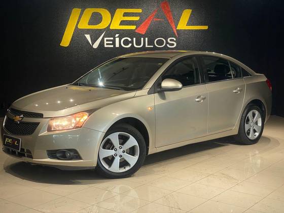 CHEVROLET CRUZE 1.8 LT 16V FLEX 4P AUTOMÁTICO CHEVROLET CRUZE 1.8 LT 16V FLEX 4P AUTOMÁTICO